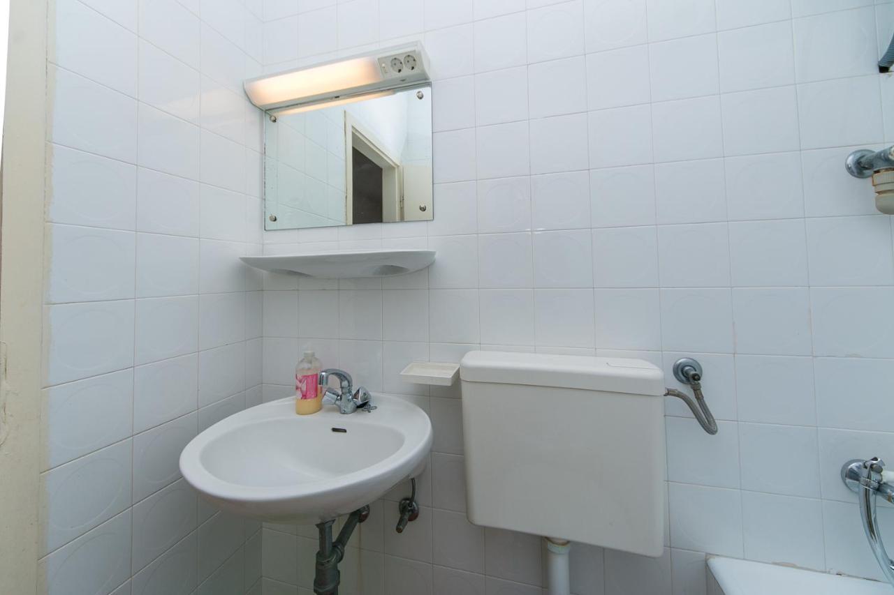 Apartments With A Parking Space Baska Voda, Makarska - 6773 Rum bild