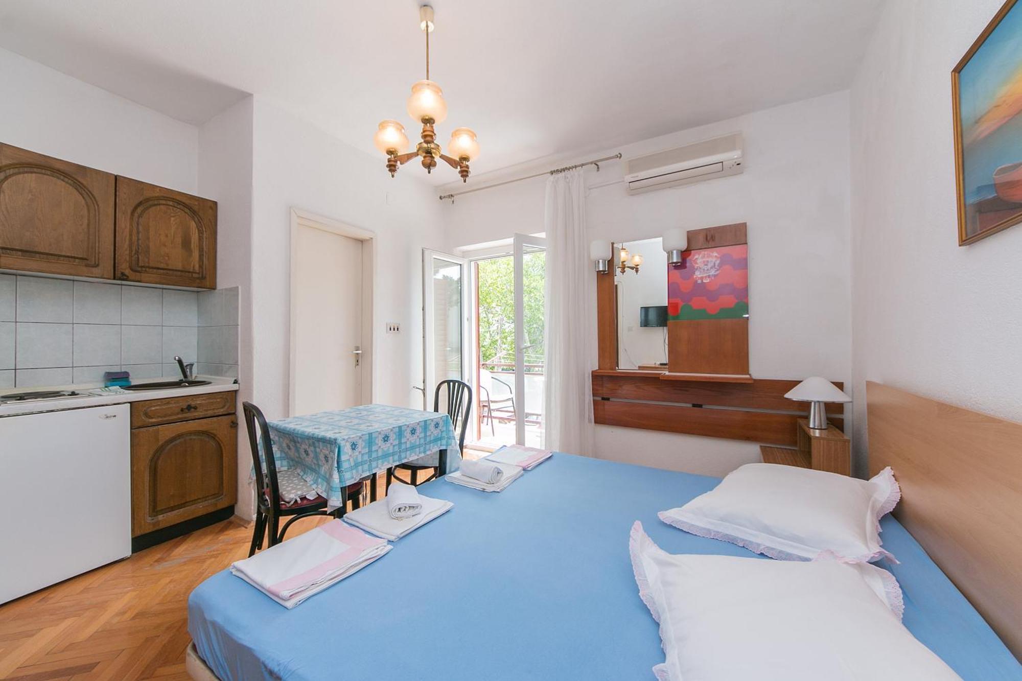 Apartments With A Parking Space Baska Voda, Makarska - 6773 Rum bild